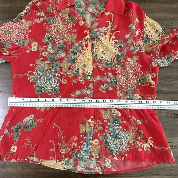 Tianello Womens Top Blouse Sz L Suzy Button Up Red Boho Floral Rayon USA Artsy - Picture 9 of 12